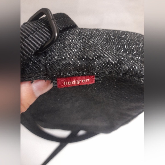 Hedgren - Sparkly Belt Bag - Picture 7 of 10